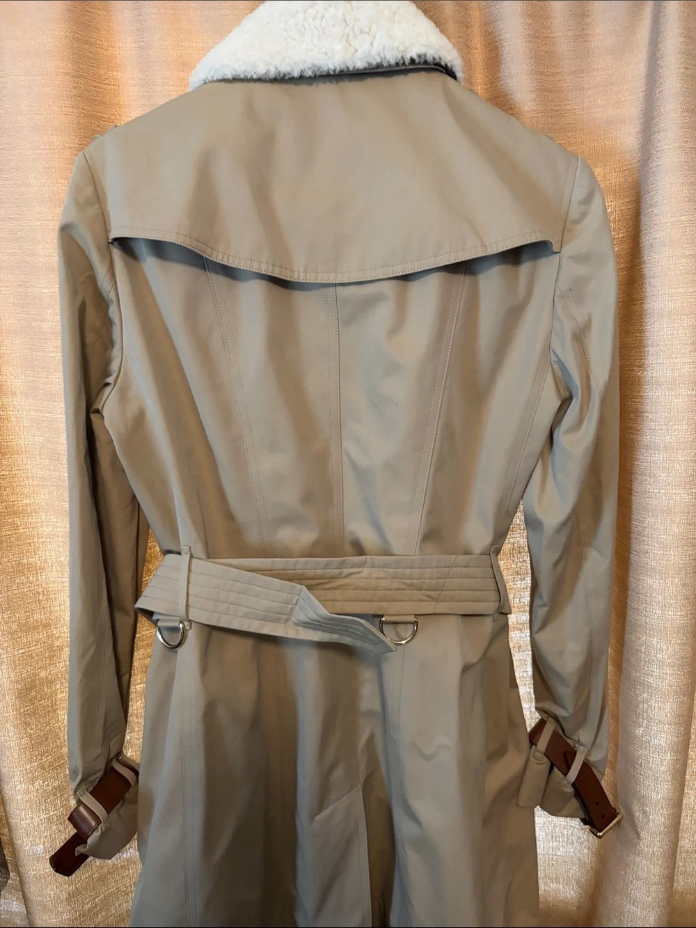 EUC Burberry Sandringham Tan Trench Coat with Shearling Collar size 8 - Picture 5 of 11